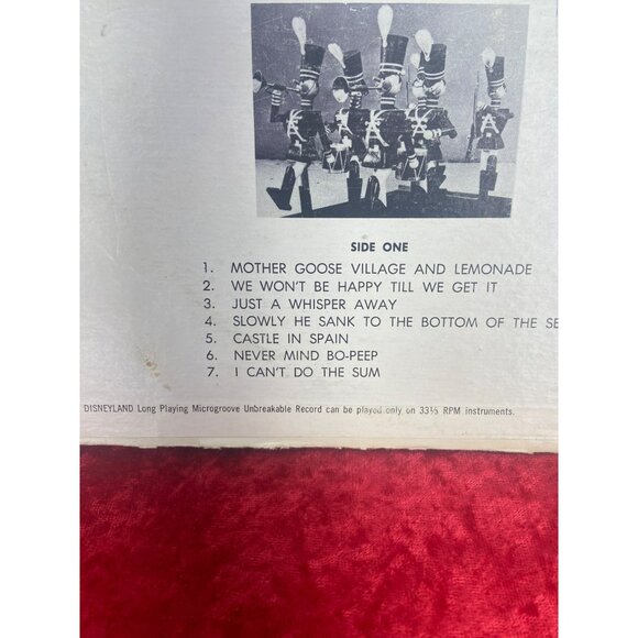 Walt Disney's Babes In Toyland (Disneyland Records ST-3913 / DQ-1219) - Picture 4 of 5